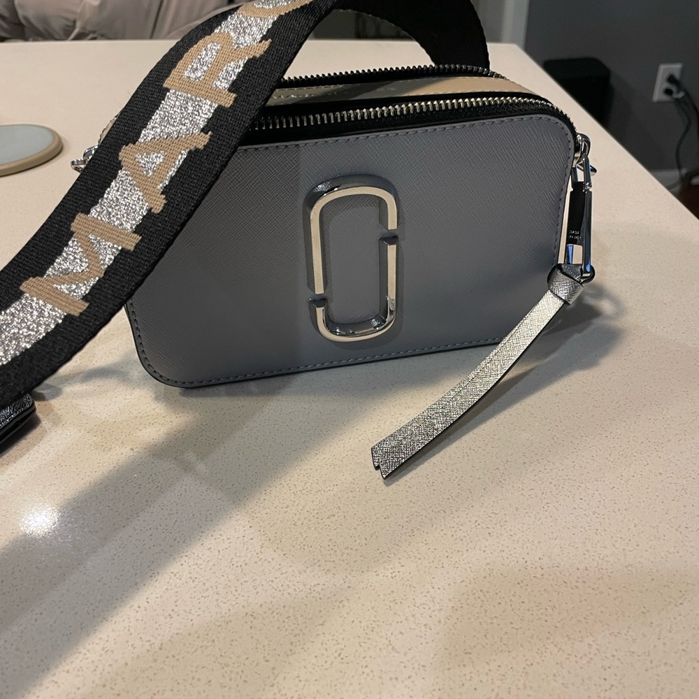 Marc Jacobs Small Snapshot Bag Grey multi silver- Excellent used condition